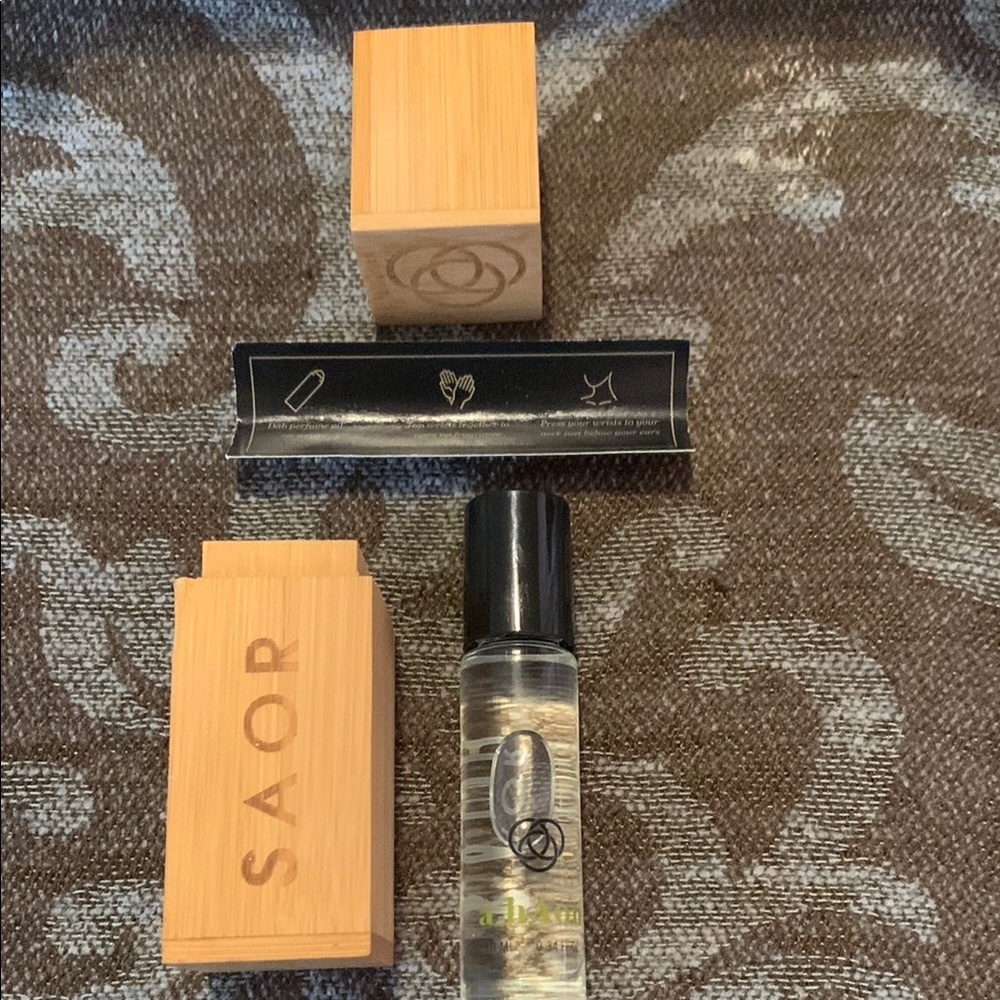 SAOR A hAon Perfume Oil, 10 ML - Airy Musk, White Tea, Bergamot